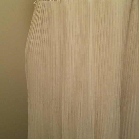 Lace Cream Womens dress - Picture 3 of 4